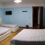 New Life ベッド・アンド・ブレックファスト 3*